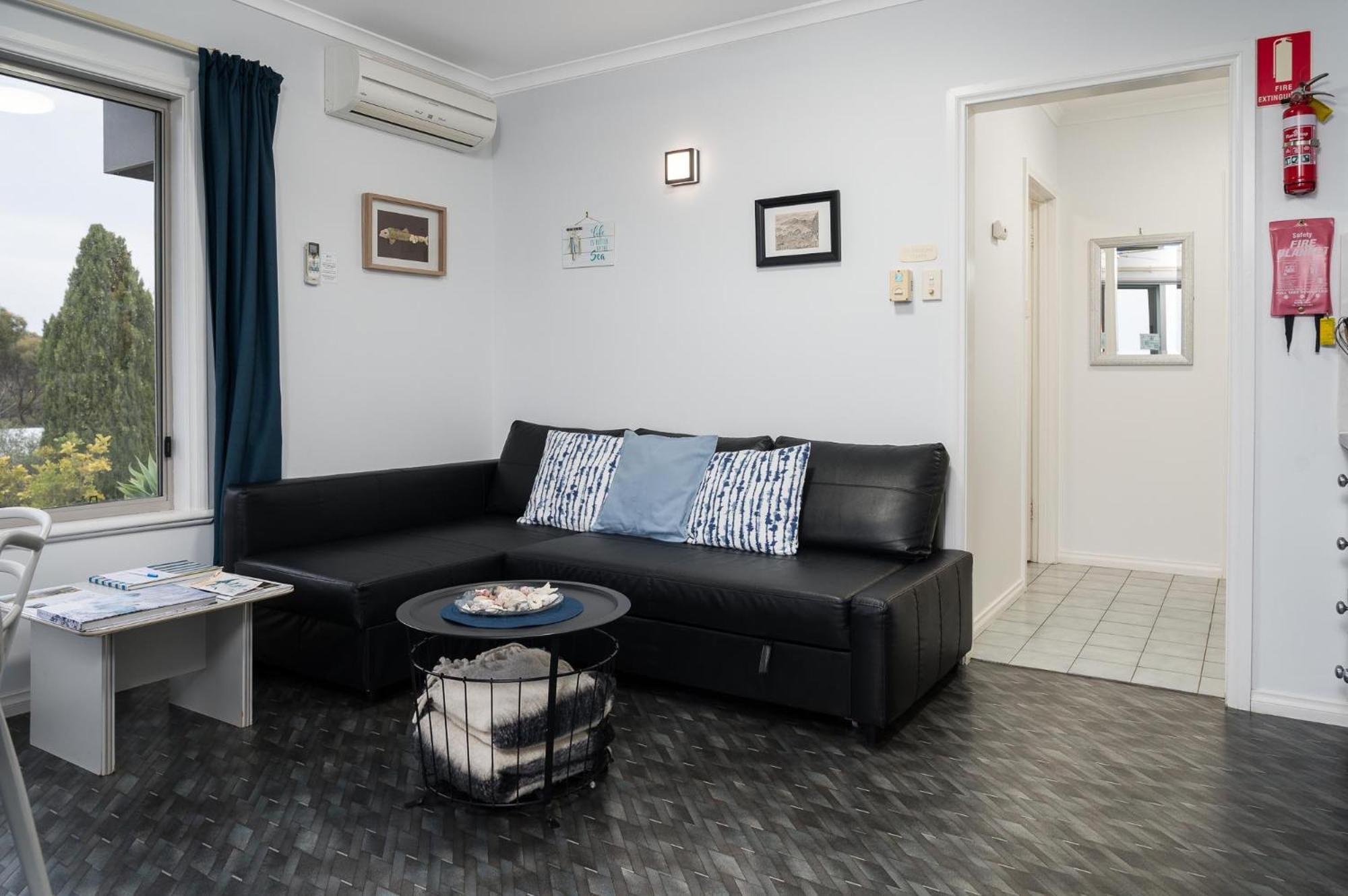 Emu Bay Holiday Homes Екстериор снимка